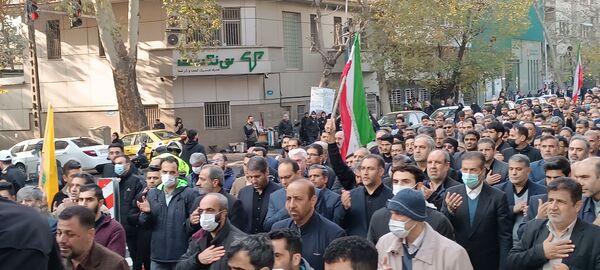 تشییع و تدفین پیکر شهید گمنام در اداره کل آموزش و پرورش شهر تهران