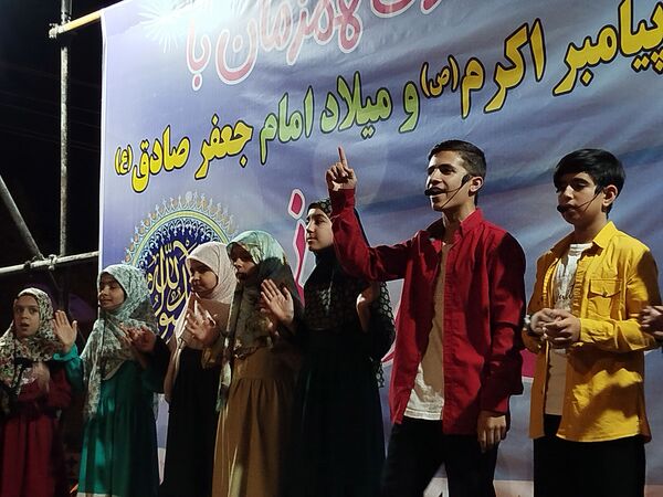 جشن میلاد پیامبر مهربانی ها حضرت محمد (ص) و هفته وحدت