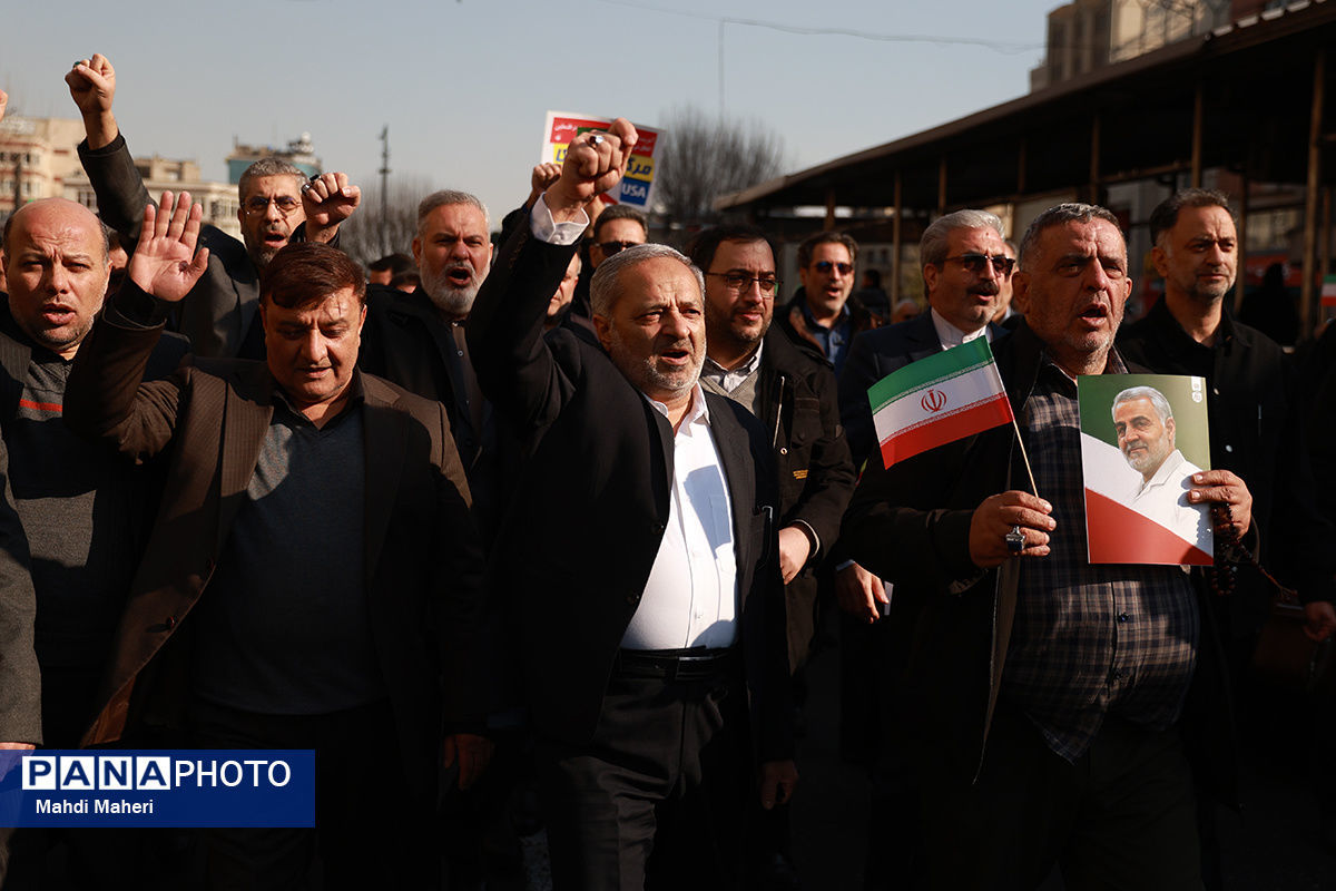 حضور وزیر آموزش و پرورش در راهپیمایی محکومیت اقدامات تروریستی علیه ملت ایران