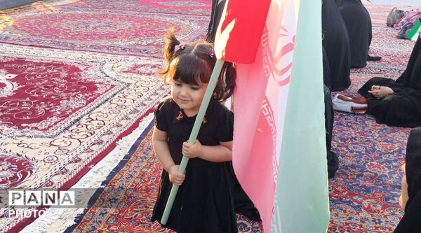  همایش بانوان حسینی با محوریت یادبود حضرت رقیه (ع) در نهاوند