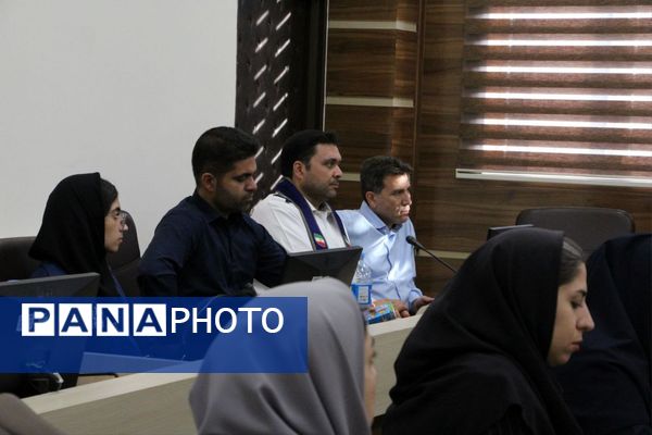 نشست خبری معاون پرورشی و فرهنگی وزارت آموزش و پرورش با اصحاب رسانه خراسان شمالی