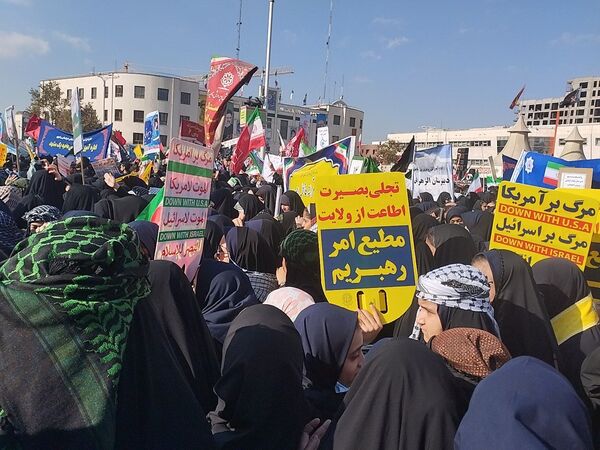 راهپیمایی 13آبان‌ در مشهدمقدس