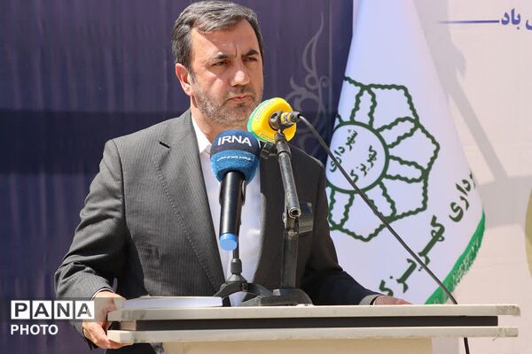 آئین کلنگ زنی اولین روستابازار استان تهران در کهریزک 