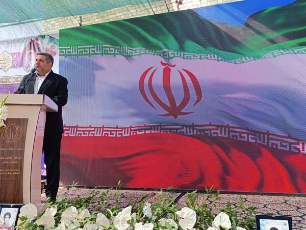 خیرین مدرسه ساز، سازندگان آینده ایران