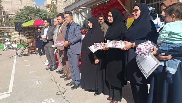 افتتاحیه طرح آهن یاری در دبیرستان کوثر فرهنگیان