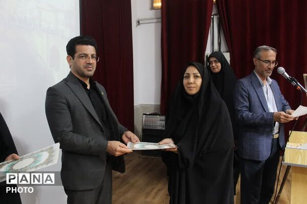 گرامیداشت هفته سلامت؛در اداره‌ آموزش و پرورش جوادآباد