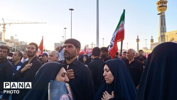 وداعِ جهان با «پدر» در صحنِ خورشید