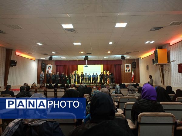 انتخابات شورای انجمن اولیا و مربیان  در نیشابور 