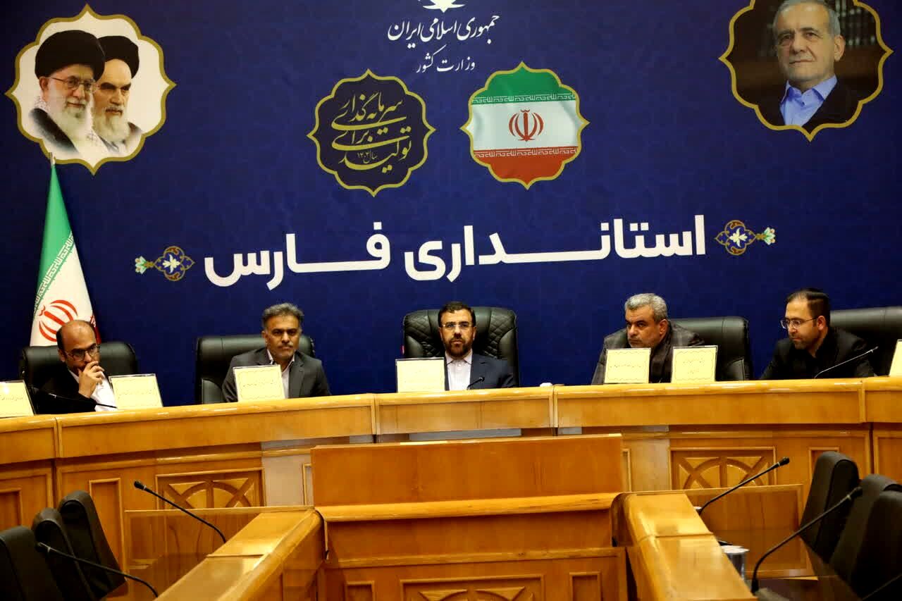 آینده ایران از مسیر نظام تعلیم و تربیت می‌گذرد