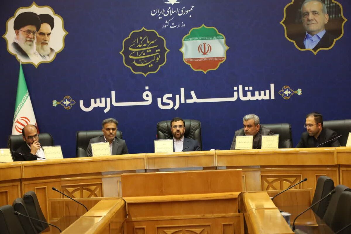 آینده ایران از مسیر نظام تعلیم و تربیت می‌گذرد