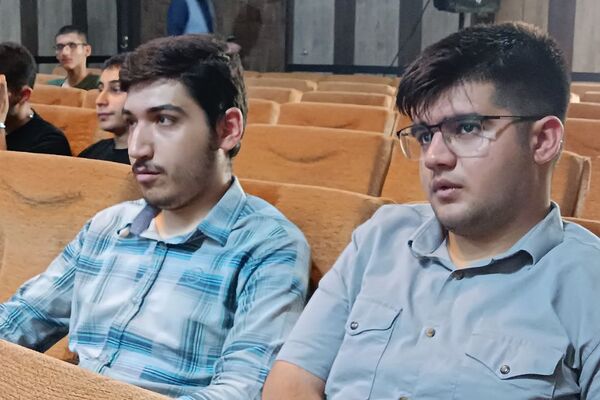 برگزاری همایش انتخاب رشته در قرچک