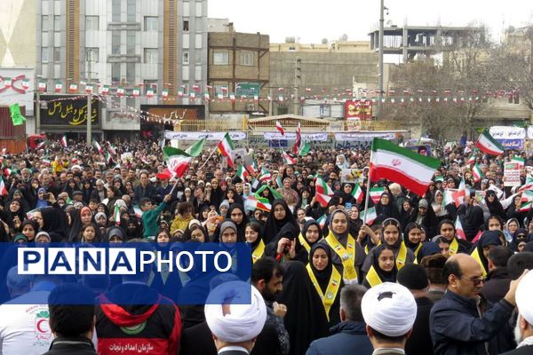 اسلامشهر در مسیر انقلاب؛ حماسه‌ای دیگر در ۲۲ بهمن رقم خورد