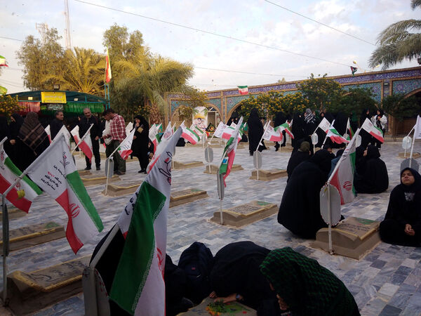 اردوی راهیان نور دختران دانش‌آموز قم