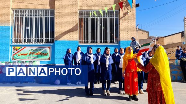 طرح نماد، نماد شکوفایی استعداد دانش‌آموزان