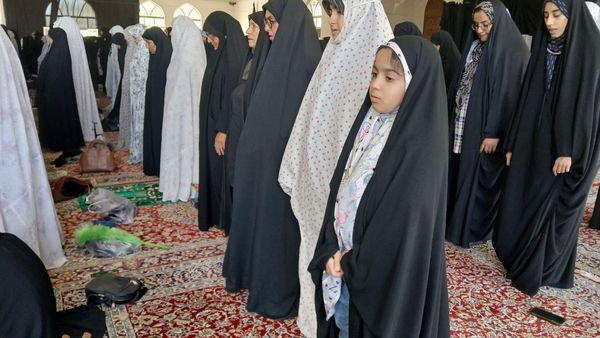 نماز جمعه ای متفاوت با بوی خون خبرنگاران شهید