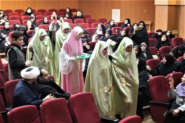 آیین افتتاحیه دوره تربیت مربی کاردان سازمان دانش‌آموزی استان قم