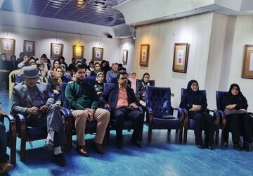 همایش بزرگداشت روز شعر و ادب فارسی در اداره ارشاد الیگودرز