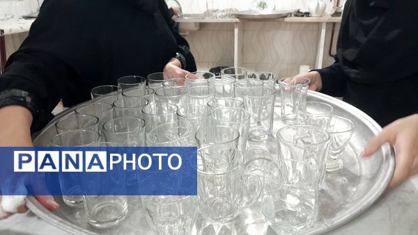 افطاری به مناسبت شب قدر در مسجد چهارده معصوم الغدیر 