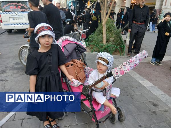 حال و هوای مشهدالرضا در روز عاشورای حسینی