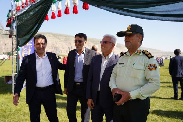 جشنواره بزرگ تربیتی، ورزشی و آموزشی دانش‌آموزان و فرهنگیان عشایر فارس