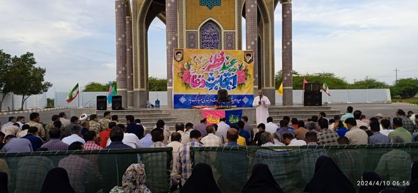 حضور پُر‌شور مردم بوموسی در نماز عید سعید فطر