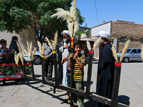 بازدید امام جمعه کاشمر از کلاس های اوقات فراغت