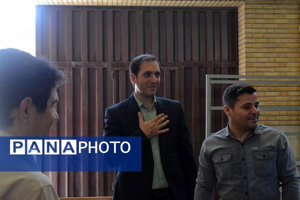 کارگاه آموزشی آشنایی با سیستم موتور و سوخت‌رسانی خودرو در بهارستان 2