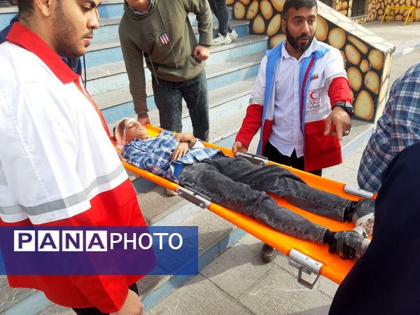 مانور زلزله و ایمنی در مدارس شهرستان ورامین 