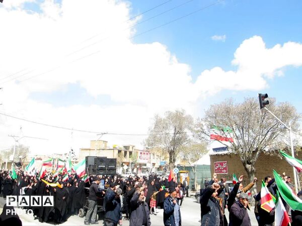 دسته عزاداری اربعین شهادت رهبر معظم انقلاب و دانش‌آموزان شهید میناب در شهرکیان