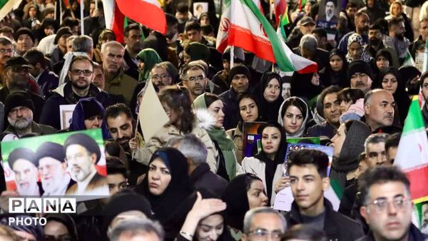 تجمع عظیم مردم کرج در خونخواهی امام شهید امت