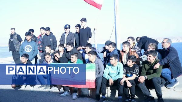 سفر به سرزمین نور؛ روایت دانش‌آموزان از حماسه‌های دفاع مقدس