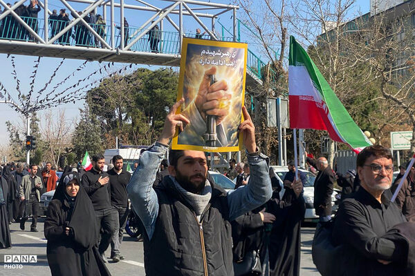  راهپیمایی اقتدار بعد از نماز جمعه - مصلای تهران