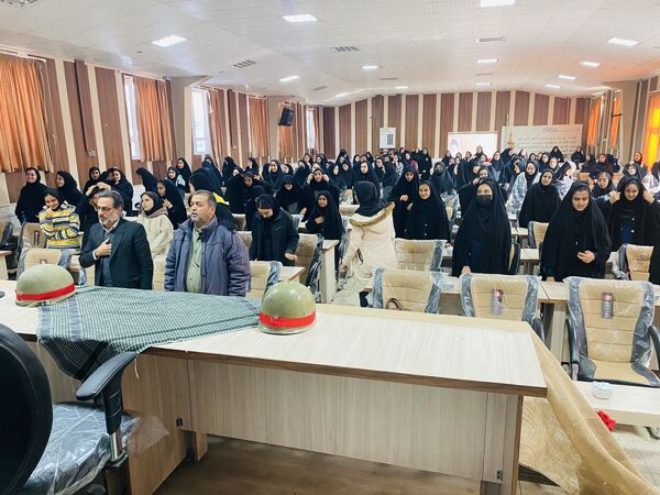 همایش هفته بسیج دانش‌آموزی در مه‌ولات
