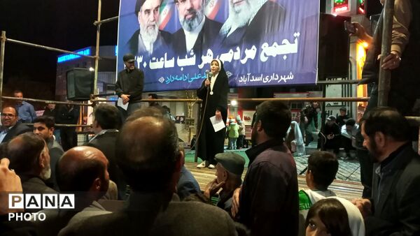 گردهمایی اهالی فرهنگ و هنر در فرهنگسرای سیمرغ نیشابور 