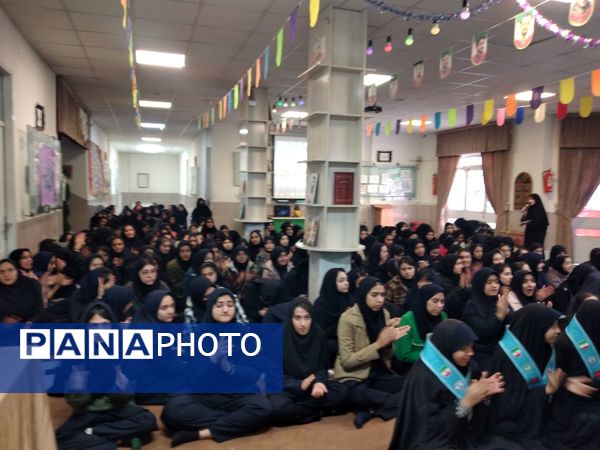 جشن نیمه‌شعبان در دبیرستان شاهد ارض اقدس ناحیه۳ مشهد