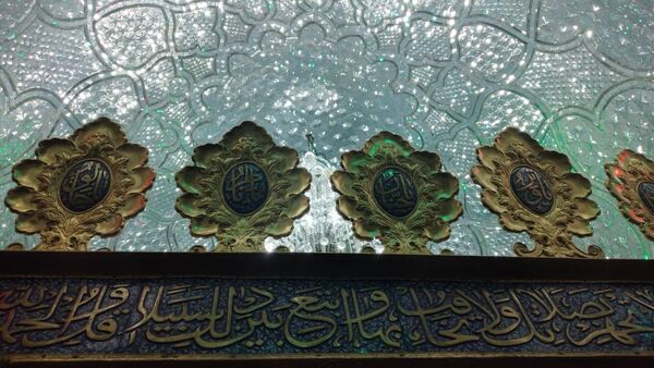 تلفیق بهار، معنویت و تاریخ