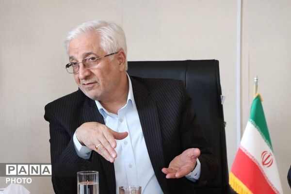 استاندار خراسان شمالی در آشخانه؛ بررسی میدانی مشکلات و صدور دستورات اجرایی
