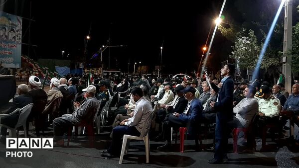 امشب در کنار نیروهای انتظامی بودیم؛ روایت تصویری از تجمعات شبانه