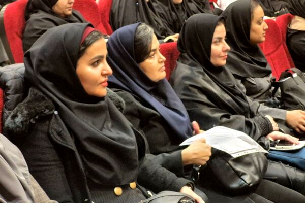 کارگاه سلامت روان مدارس ابتدایی در بهارستان ۲