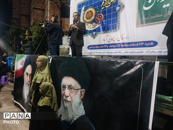 سفره افطاری خیابانی و تجمع منتقمین رهبر شهید در روستای ریحان‌آباد گلوگاه