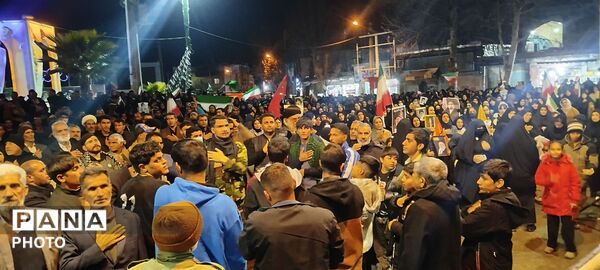 اجتماع باشکوه کوهدشتی‌ها در میدان امام خمینی(ره) 
