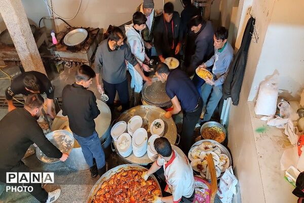 ضیافت افطاری همراه با نماز جماعت مغرب و عشاء در مسجد جامع شهر بار 