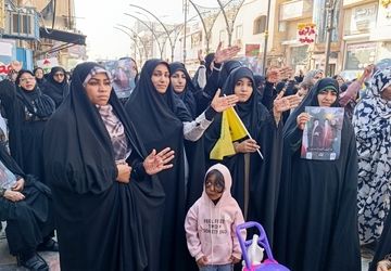 اجتماع مردم جغین هرمزگان درحمایت ازنظام ولایی ایران 