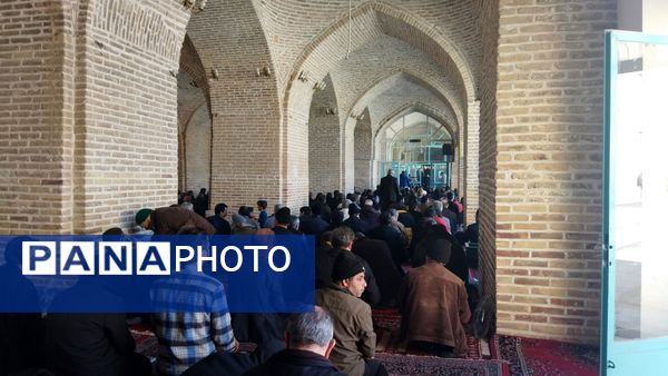 اقامه نماز عبادی سیاسی جمعه همزمان با ایام دهه فجر و اعیاد شعبانیه 
