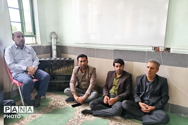 آیین تجلیل از دانش آموزان برتر مسابقات قرآن، عترت و نماز در دیشموک