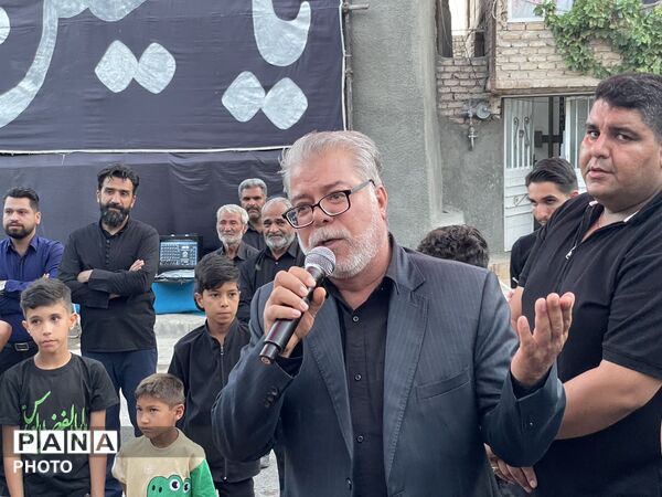 حضور امام جمعه و شهردار کاشمر در مراسم مقتل خوانی روستای طرق