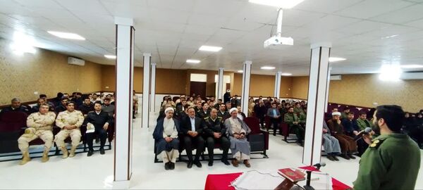  محفل نورانی انس با قرآن کریم در آموزش و پرورش کلات 