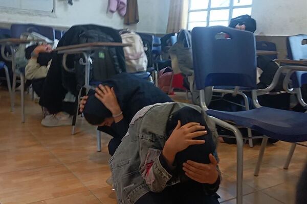مانور زلزله و ایمنی در مدارس دخترانه ناحیه 3 شیراز