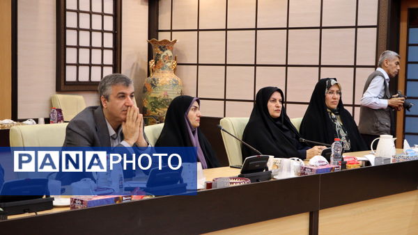 نشست شورای آموزش‌وپرورش استان بوشهر با محوریت آغاز اجرای طرح‌های ملی «حامی»، «توانا»