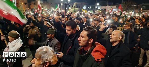 تجمع باشکوه مردمی  برای خونخواهی رهبر شهید در شهرستان بهار